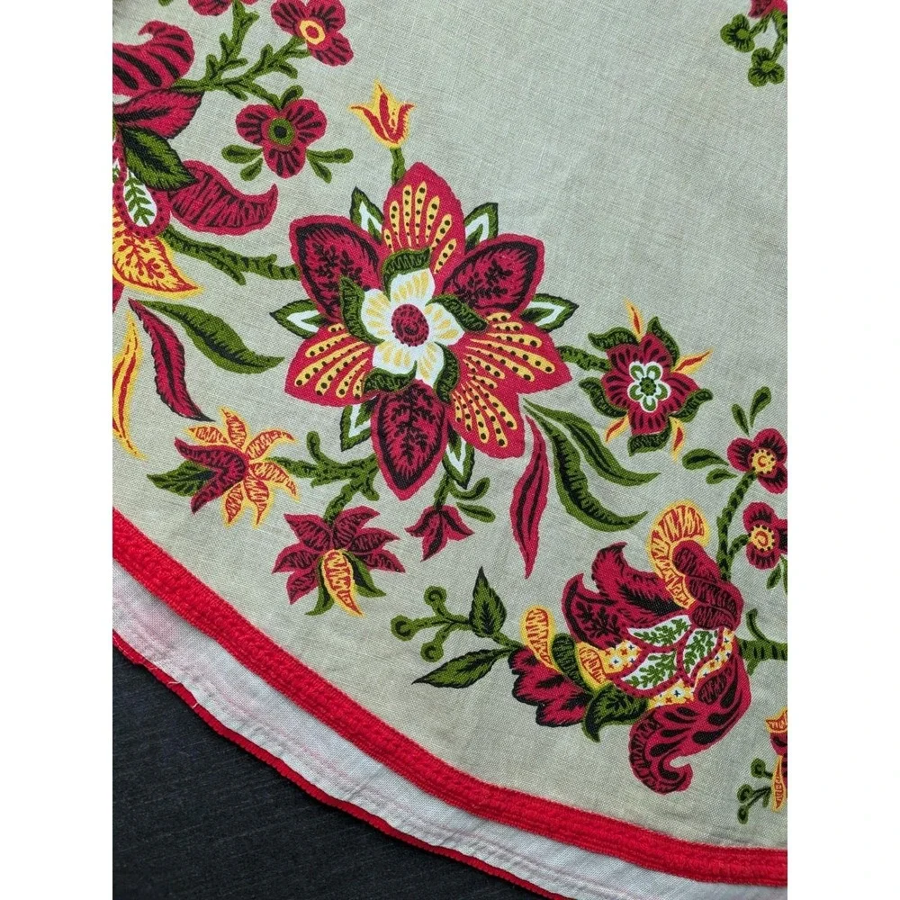 Vtg Tan Linen Stamped Floral Tablecloth Oval Red Crochet Trim Granny Core Boho